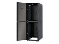 APC NetShelter SX Colocation 2 x 20U Enclosure with Sides - Rack - svart - 42U - 19" - för P/N: SCL500RM1UNC, SMTL3KRM2UCLNC, SMTL750RM2UC, SMX1000CUS, SMX1500RM2UCNCUS, SMX750C AR3200